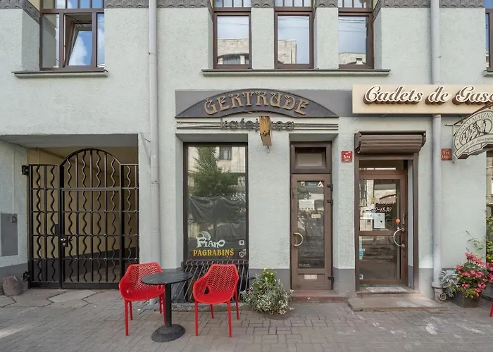 Apartment Quiet - 2 Separate Brs - By Innorental