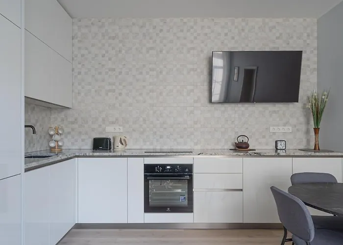 Quiet - 2 Separate Brs - By Innorental *