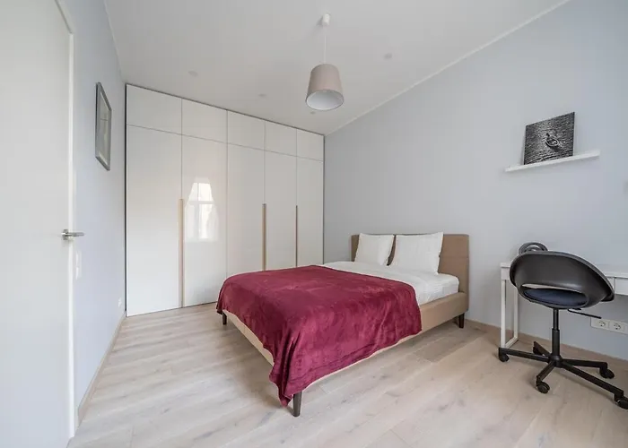 Apartment Quiet - 2 Separate Brs - By Innorental *